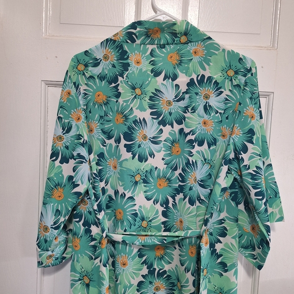 Lulu's Green Floral Kimono Robe Duster Coverup, Sz S - Picture 7 of 7